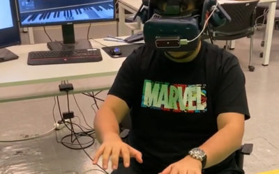 Using Leapmotion with VR in a self-made piano room setting